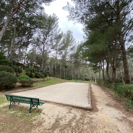 Bandol Piscine Calme Apartment *